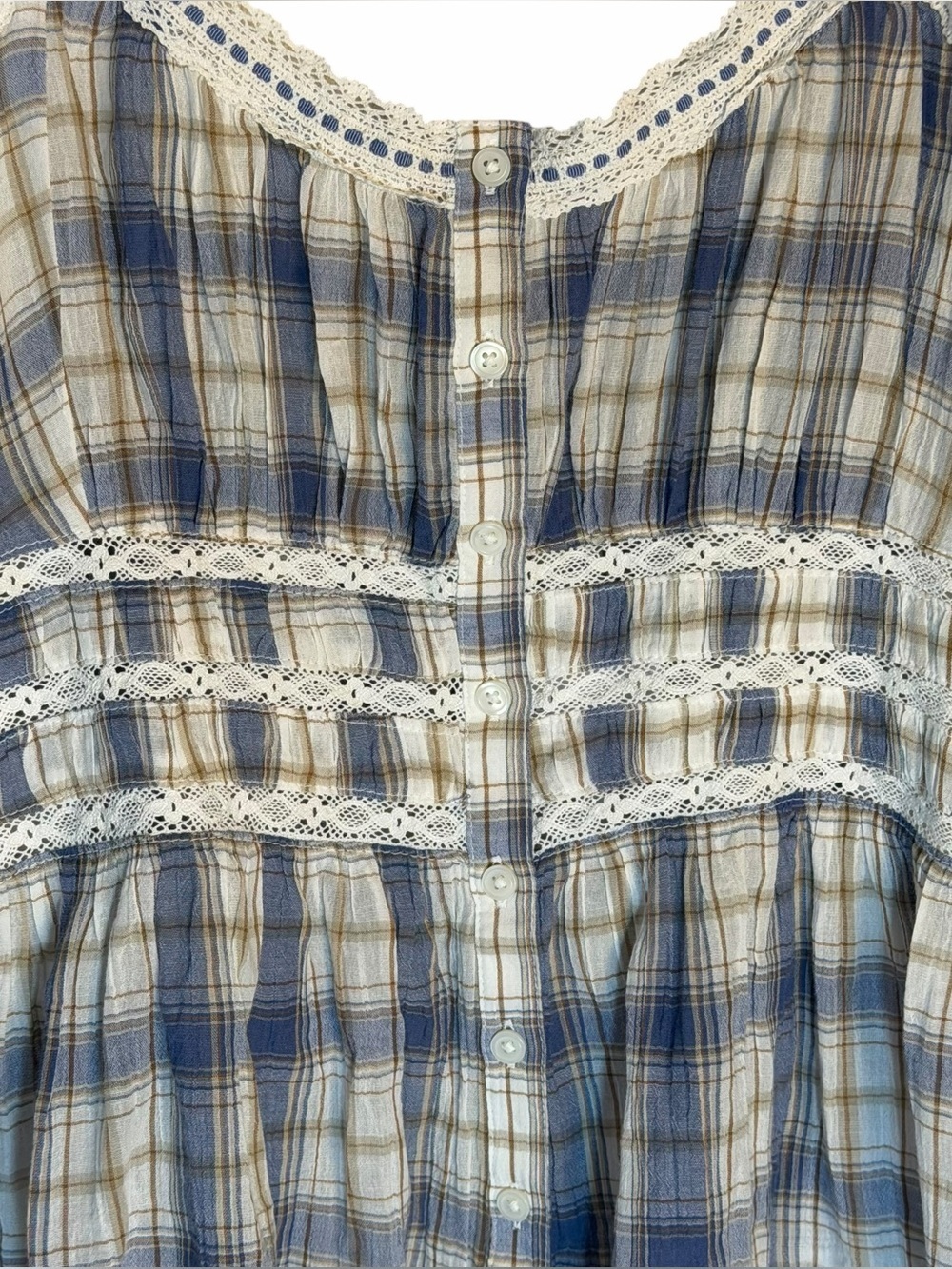 American Eagle Outfitters Blue and Cream Plaid Lace-Trim Cami - Picture 6 of 9